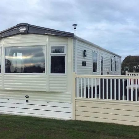 Amc Flamingo Land Caravan, Motorhome & Campervan Hire Holiday home