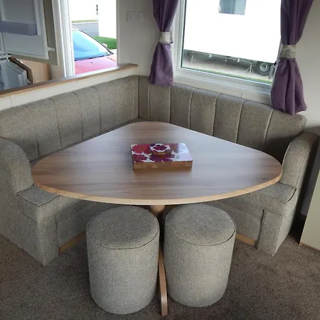 Holiday home Amc Flamingo Land Caravan, Motorhome & Campervan Hire