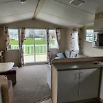 別荘 Amc Flamingo Land Caravan, Motorhome & Campervan Hire Kirby Misperton