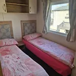 別荘 Amc Flamingo Land Caravan, Motorhome & Campervan Hire *