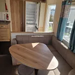 別荘 Amc Flamingo Land Caravan, Motorhome & Campervan Hire