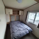 Amc Flamingo Land Caravan, Motorhome & Campervan Hire 別荘 Kirby Misperton