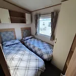 Amc Flamingo Land Caravan, Motorhome & Campervan Hire 別荘 Kirby Misperton