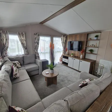 Feriehus Amc Flamingo Land Caravan, Motorhome & Campervan Hire Kirby Misperton