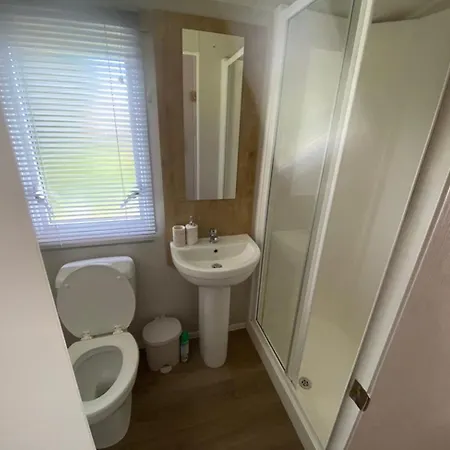 Amc Flamingo Land Caravan, Motorhome & Campervan Hire * Kirby Misperton