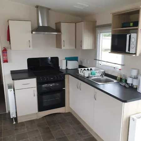 Amc Flamingo Land Caravan, Motorhome & Campervan Hire