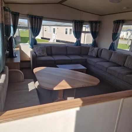 Amc Flamingo Land Caravan, Motorhome & Campervan Hire Vakantiehuis Kirby Misperton