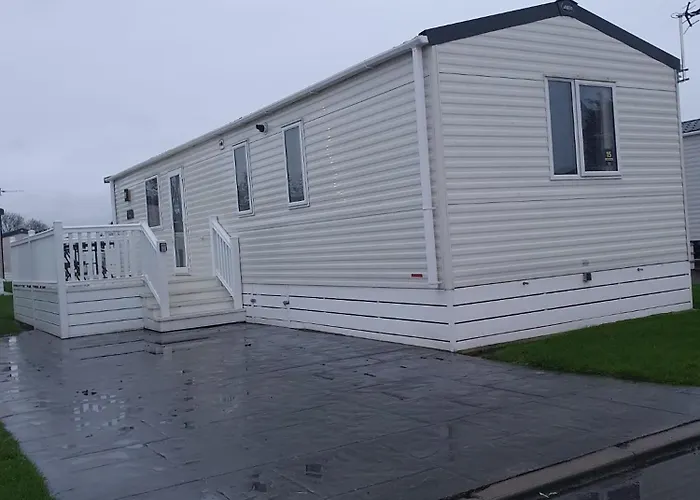 Amc Flamingo Land Caravan, Motorhome & Campervan Hire