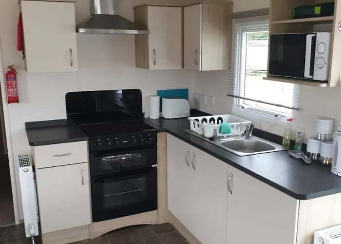 Amc Flamingo Land Caravan, Motorhome & Campervan Hire