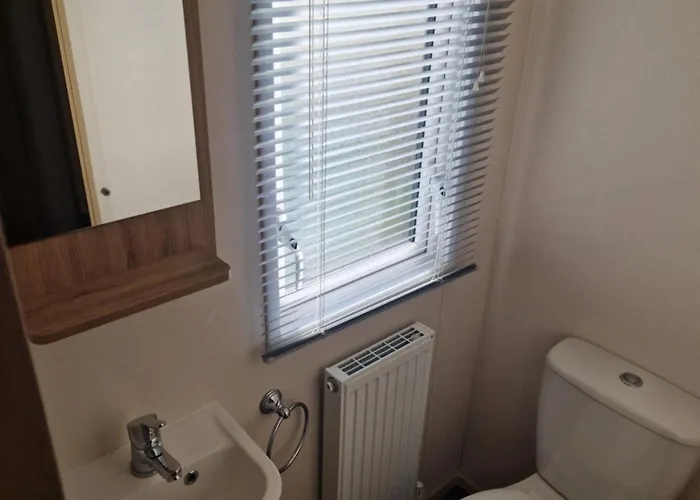 Amc Flamingo Land Caravan, Motorhome & Campervan Hire