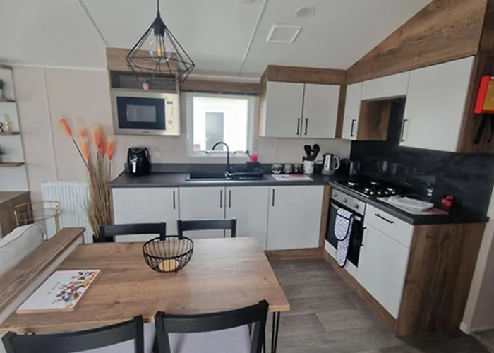 Dom wakacyjny Amc Flamingo Land Caravan, Motorhome & Campervan Hire