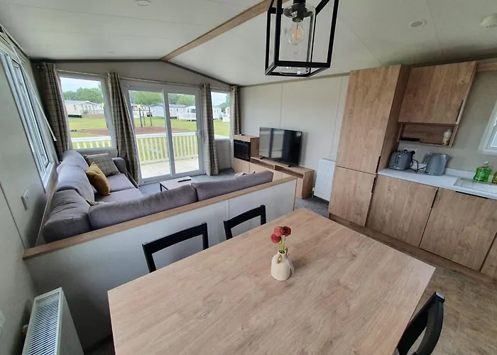 Amc Flamingo Land Caravan, Motorhome & Campervan Hire