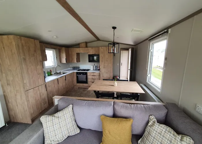 Dom wakacyjny Amc Flamingo Land Caravan, Motorhome & Campervan Hire *