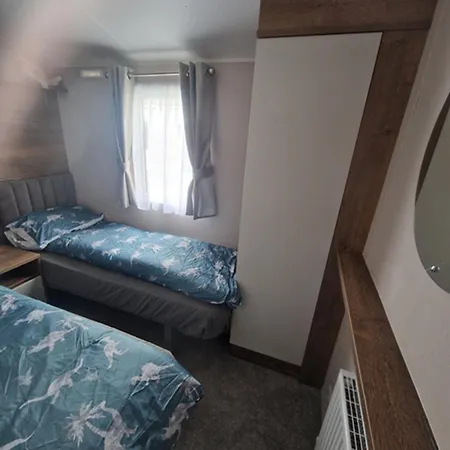 Amc Flamingo Land Caravan, Motorhome & Campervan Hire *