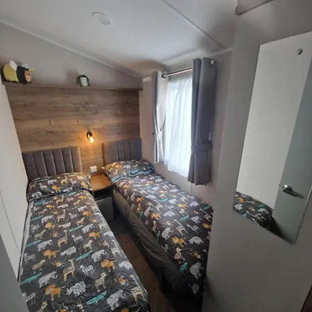 Дом отдыха Amc Flamingo Land Caravan, Motorhome & Campervan Hire