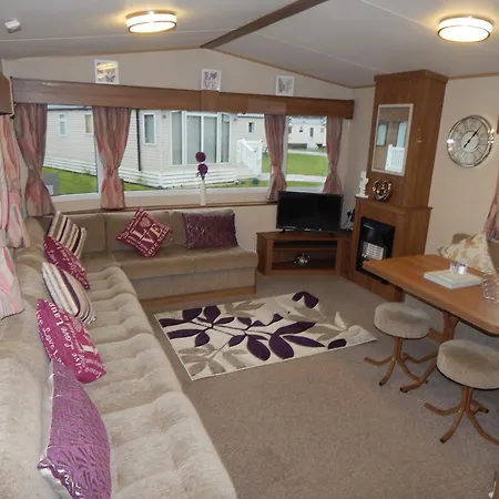 Amc Flamingo Land Caravan, Motorhome & Campervan Hire