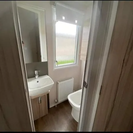 Amc Flamingo Land Caravan, Motorhome & Campervan Hire