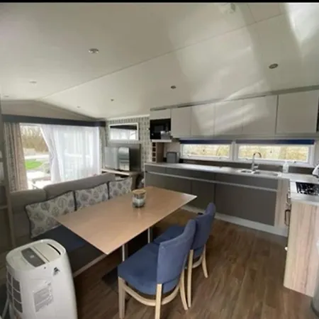 Amc Flamingo Land Caravan, Motorhome & Campervan Hire Дом отдыха