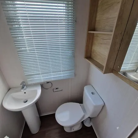 Amc Flamingo Land Caravan, Motorhome & Campervan Hire Casa de Férias Kirby Misperton
